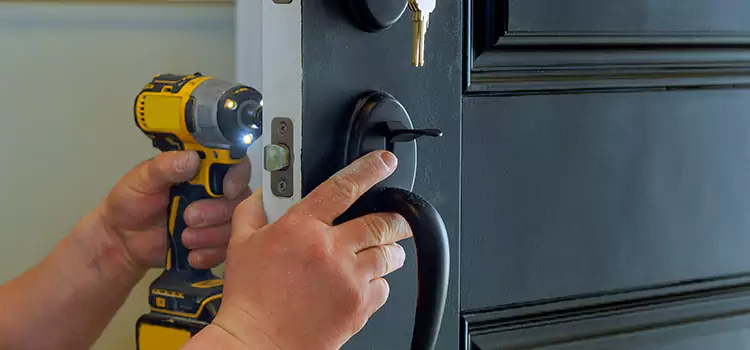 Mobile Automotive Locksmith Golden Glades