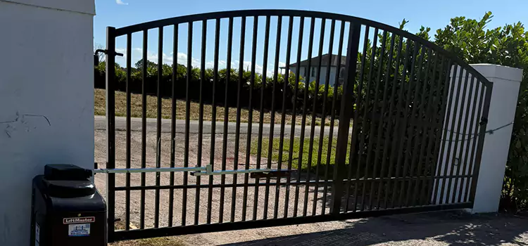 Driveway Fence Repair Golden Glades